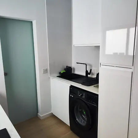 Apartment Kubik B&w, Canteras And Restaurants *